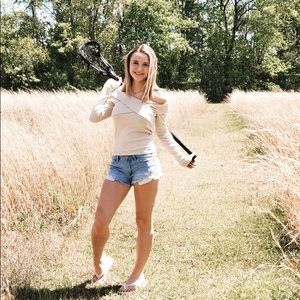 Meet your Posher, Hannah